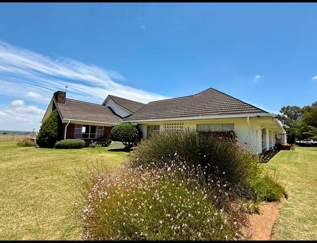 FARM FOR SALE IN KROONSTAD